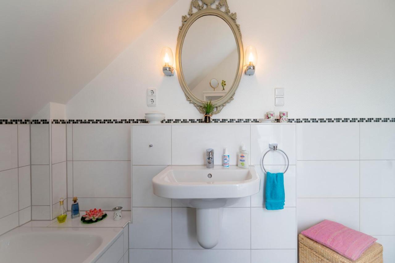Helle Nichtraucherwohnung 69Qm Zwischen Koeln Und Duesseldorf دورماغن المظهر الخارجي الصورة